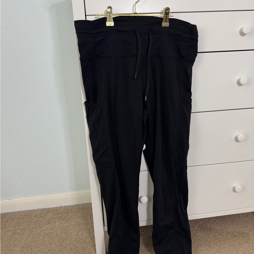 Zyia Black Jogger Pants Size 12